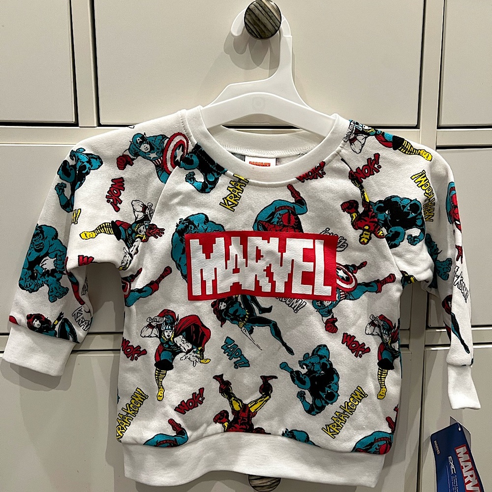 Toddler boys marvel sweater 2T